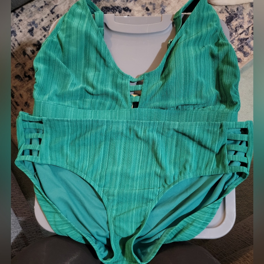 Women's bikini